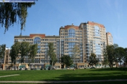 1-комн квра,  кирпичный дом. Никто не жил. Аренда по цене собственника